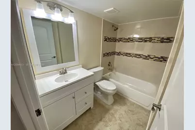 8881 A Fontainebleau Blvd #307, Miami, FL 33172 - Photo 16