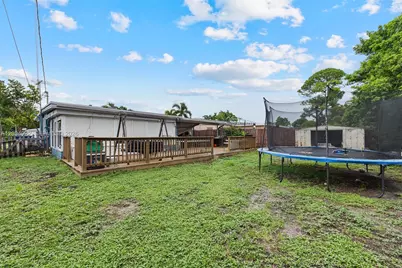 230 NW 52nd St, Oakland Park, FL 33309 - Photo 16