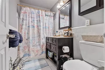 230 NW 52nd St, Oakland Park, FL 33309 - Photo 10