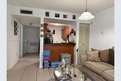 9715 Hammocks Blvd #102, Miami, FL 33196 - Photo 8