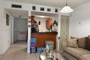 9715 Hammocks Blvd, Miami, FL 33196 - Photo 8