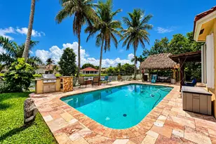 1021 NW 185th Ave, Pembroke Pines, FL 33029 - Photo 22