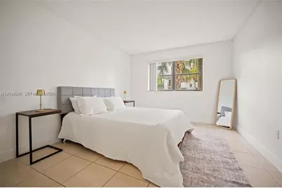 7195 NW 179th St #106, Hialeah, FL 33015 - Photo 8