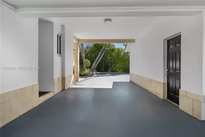 435 N Shore Dr, Miami Beach, FL 33141 - Photo 8