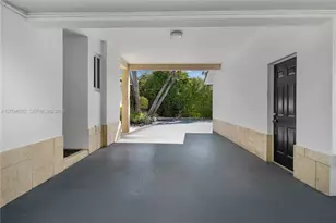 435 N Shore Dr, Miami Beach, FL 33141 - Photo 8