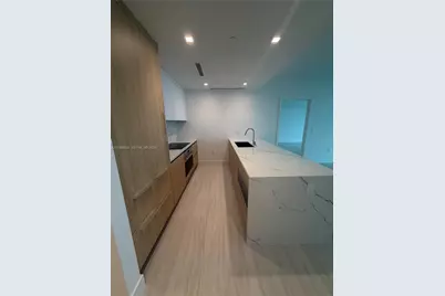 2411 Laguna Cir #2408, Miami, FL 33181 - Photo 1