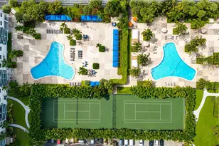 19380 Collins Ave, Sunny Isles Beach, FL 33160 - Photo 16