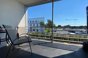 8758 SW 12th St, Miami, FL 33174 - Photo 4