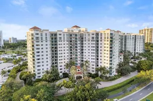 19900 E Country Club Dr, Aventura, FL 33180 - Photo 1