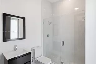 8221 NW 34th Dr, Doral, FL 33122 - Photo 60