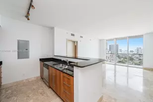 325 S Biscayne Blvd, Miami, FL 33131 - Photo 6