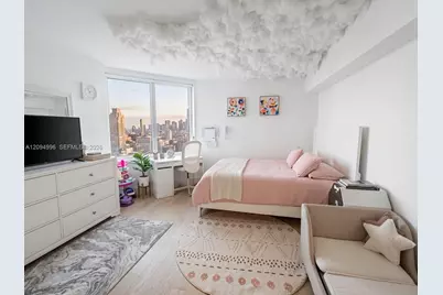 325 S Biscayne Blvd #2722, Miami, FL 33131 - Photo 16