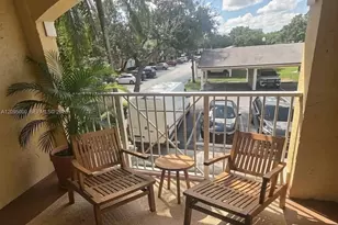 5580 NW 61st St, Coconut Creek, FL 33073 - Photo 10