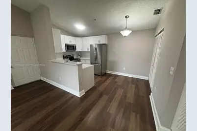 5580 NW 61st St #623, Coconut Creek, FL 33073 - Photo 8