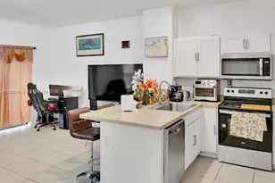 634 SW 12th St, Florida City, FL 33034 - Photo 10
