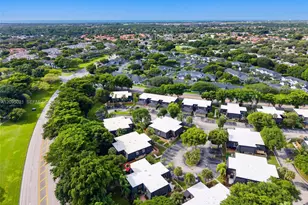 14285 SW 94th Cir Ln, Miami, FL 33186 - Photo 24