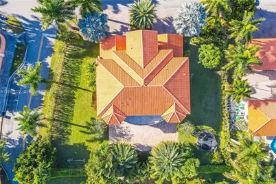 19529 SW 80th Ct, Cutler Bay, FL 33157 - Photo 6