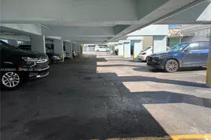 720 Collins Ave, Miami Beach, FL 33139 - Photo 22