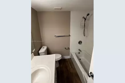 4222 Inverrary Blvd #4305, Lauderhill, FL 33319 - Photo 8
