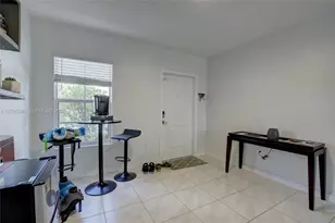 565 NE 5th Pl, Florida City, FL 33034 - Photo 4