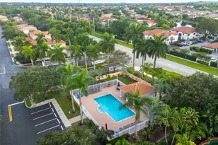 11817 SW 7th St, Pembroke Pines, FL 33025 - Photo 34