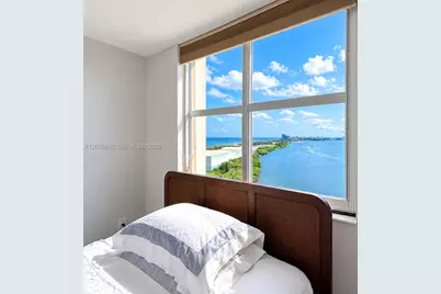 300 Bayview Dr #2014, Sunny Isles Beach, FL 33160 - Photo 12