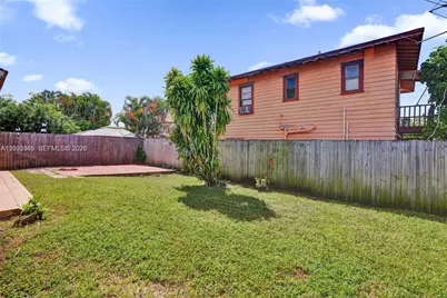 3074 SW 17th St #rear, Miami, FL 33145 - Photo 42