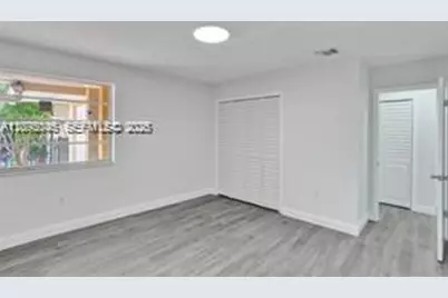 3074 SW 17th St #rear, Miami, FL 33145 - Photo 10