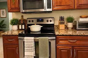 3141 NW 47th Terrace, Lauderdale Lakes, FL 33319 - Photo 8