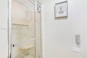 20191 E Country Club Dr, Aventura, FL 33180 - Photo 18