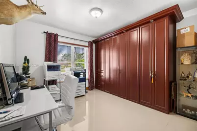 11000 SW 32nd St, Miami, FL 33165 - Photo 32