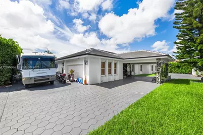 11000 SW 32nd St, Miami, FL 33165 - Photo 12