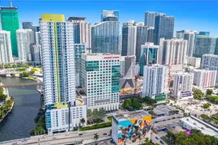 185 SW 7th St, Miami, FL 33130 - Photo 30