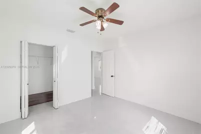 10930 SW 216th St, Miami, FL 33170 - Photo 12