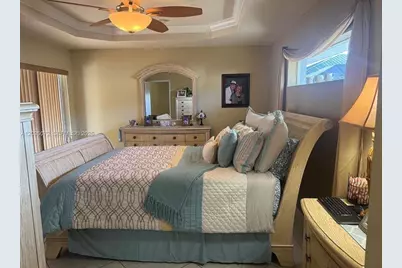 1213 NW 35 Place, Cape Coral, FL 33993 - Photo 6