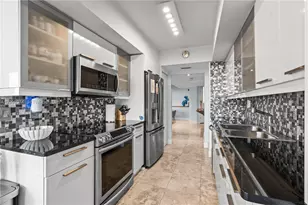 21055 Yacht Club Dr, Aventura, FL 33180 - Photo 6