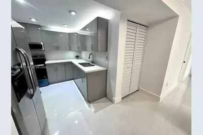 7825 Miller Dr #C211, Miami, FL 33155 - Photo 10