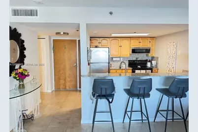 7601 E Treasure Dr #512, North Bay Village, FL 33141 - Photo 12