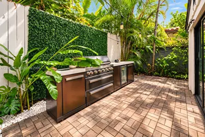 467 NE 55th Ter, Miami, FL 33137 - Photo 36
