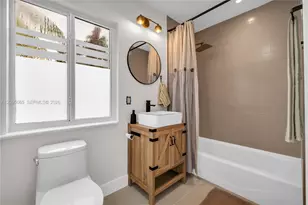 467 NE 55th Terrace, Miami, FL 33137 - Photo 24
