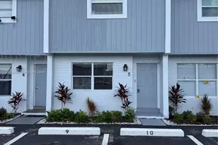 420 NE 18th Ave, Homestead, FL 33033 - Photo 1