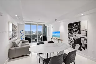 18201 Collins Ave, Sunny Isles Beach, FL 33160 - Photo 2