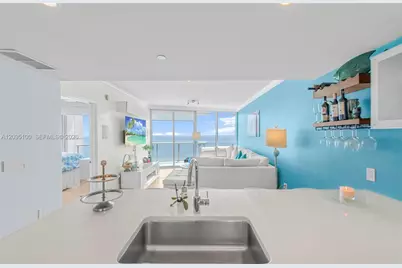 17001 Collins Ave #1403, Sunny Isles Beach, FL 33160 - Photo 4