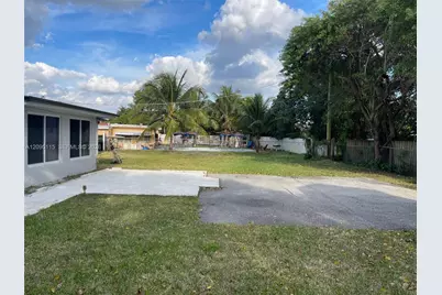 1100 Arizona Ave, Fort Lauderdale, FL 33312 - Photo 10