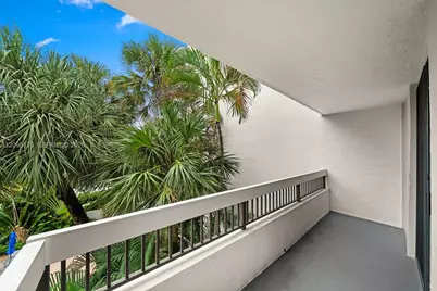 23200 Camino Del Mar #305, Boca Raton, FL 33433 - Photo 30