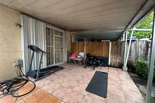 1103 W 39th Terrace, Hialeah, FL 33012 - Photo 14