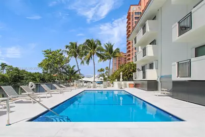 6901 Edgewater Dr #211, Coral Gables, FL 33133 - Photo 6