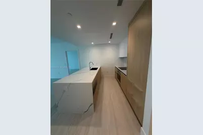 2411 Laguna Cir #2409, North Miami, FL 33181 - Photo 4