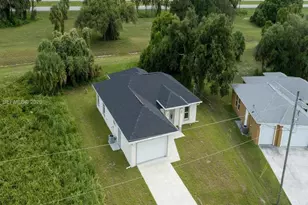 1138 N Argosy Rd, Other City - In The State Of Florida, FL 33935 - Photo 12