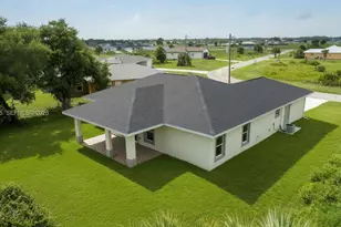 1138 N Argosy Rd, Other City - In The State Of Florida, FL 33935 - Photo 4